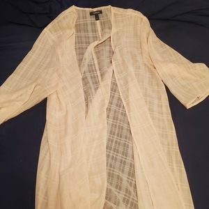 Torrid pink kimono size 1